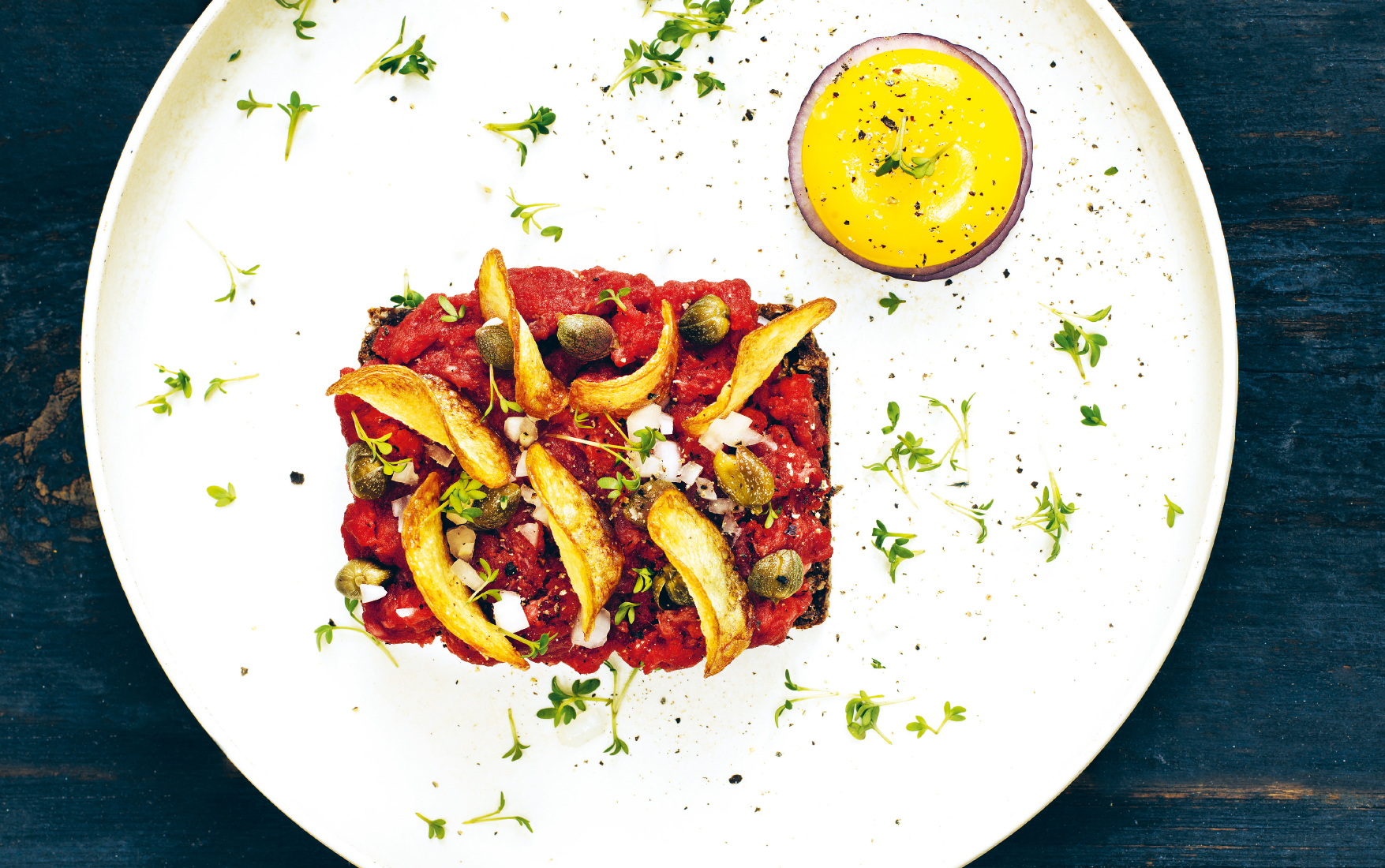 Smørrebrød med tatar – UD & SE